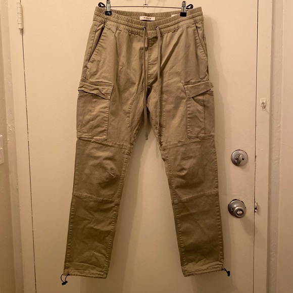 PacSun Utility Green Slim Cargo Pants - Picture 4 of 12